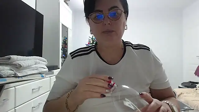 Amandamuller1982 online show from January 15, 2026, 9:14 am