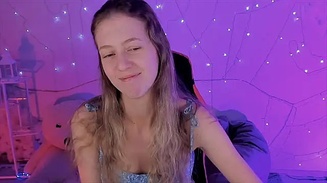 Sharon Evansi online show from December 10, 2024, 8:51 am