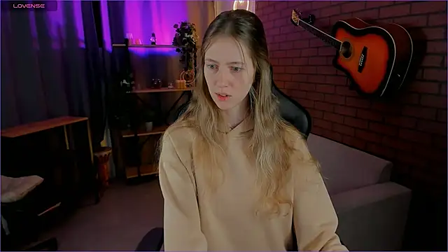 Sharon Evansi online show from January 3, 2025, 8:54 am