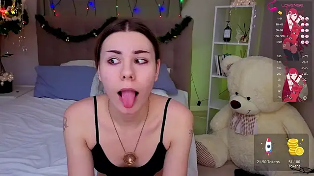 Bella Murrr online show from December 24, 2024, 3:37 pm