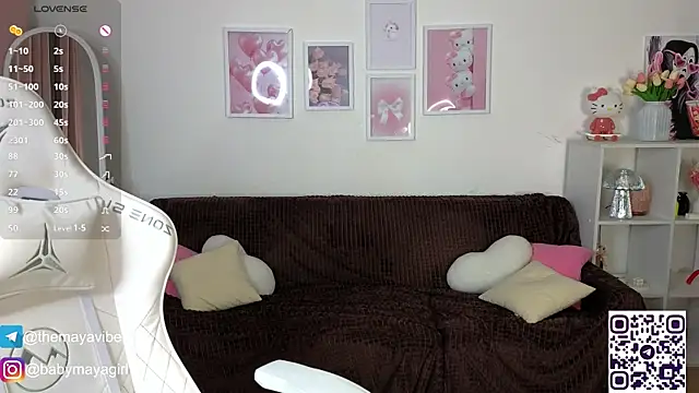 Maya Rave online show from October 25, 2025, 3:36 am