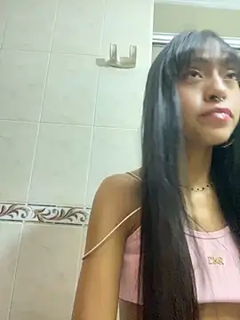 Snapshot of bonnie_18x chatting on January 8, 2025, 3:19 am bonnie 18x online show from January 8, 2025, 3:19 am