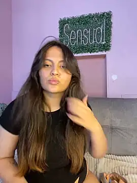 PoliBenett  online show from December 30, 2024, 4:51 pm