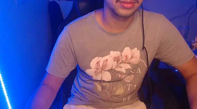 anjonoturno1 online show from December 15, 2024, 10:15 pm