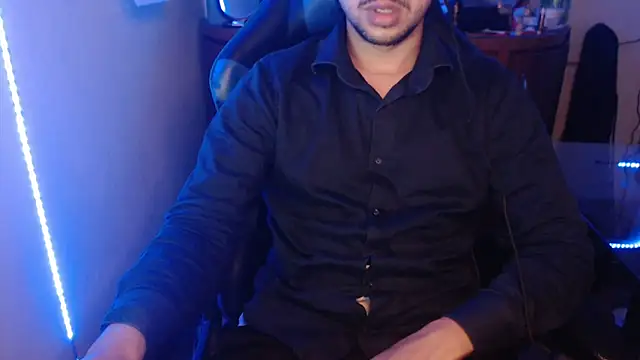 anjonoturno1 online show from October 14, 2025, 7:25 pm