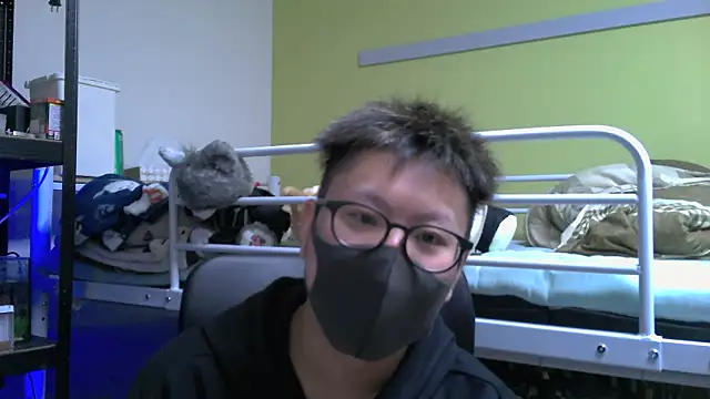 Snapshot of Owl1216 chatting on February 3, 2025, 3:38 pm Owl1216 online show from February 3, 2025, 3:38 pm