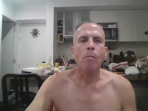 Diegoperrote682661 online show from November 15, 2025, 4:21 am