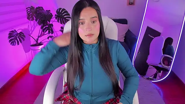 Pamela cheverry online show from January 12, 2026, 4:07 am