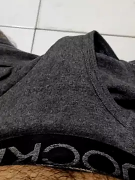 Snapshot of themostnaughtiestguyy chatting on September 28, 2025, 8:42 am themostnaughtiestguyy online show from September 28, 2025, 8:42 am