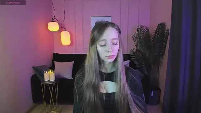 OliviaGentle online show from January 2, 2025, 4:02 pm