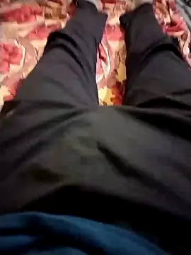 black cobra70 online show from January 4, 2025, 1:42 pm