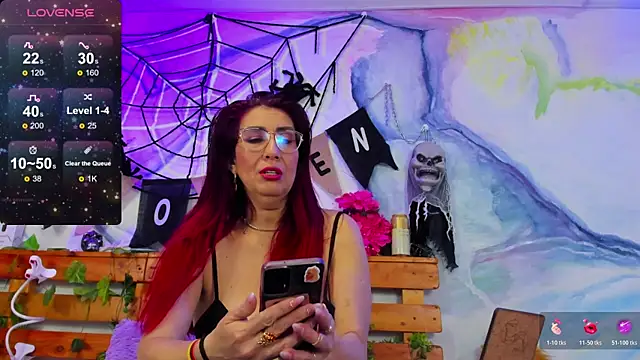 Perla Franco online show from October 19, 2025, 1:06 am