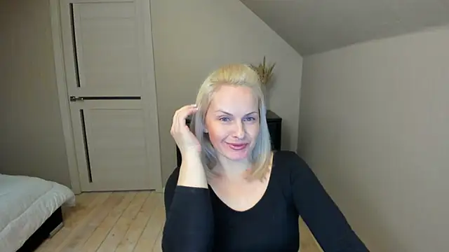 Snapshot of Alicee_Gracee chatting on February 13, 2025, 6:59 pm Alicee Gracee online show from February 13, 2025, 6:59 pm