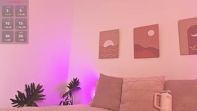 Mia Heartt online show from March 18, 2026, 7:06 pm