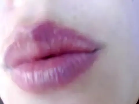 Snapshot of miss_evoleth2 chatting on March 18, 2025, 8:04 pm miss evoleth2 online show from March 18, 2025, 8:04 pm