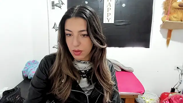 queen-natty online show from February 3, 2025, 2:24 pm