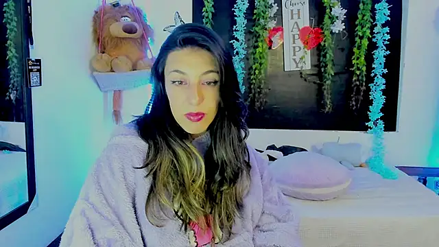 queen-natty online show from April 8, 2026, 3:17 am