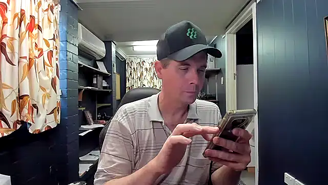 tilobinder online show from December 7, 2024, 5:59 am