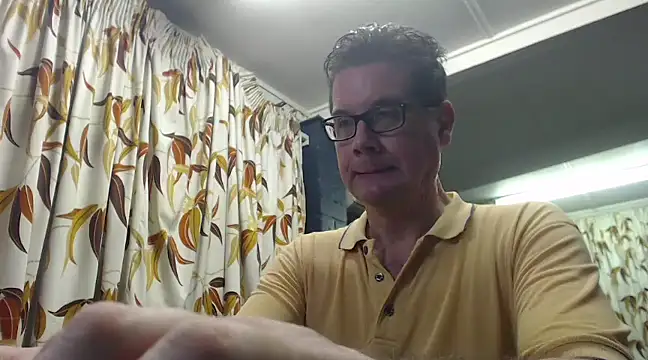 tilobinder online show from March 22, 2025, 12:57 pm