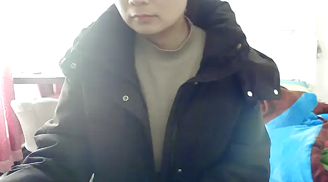 CN-Xiaoxi online show from February 12, 2025, 4:23 am