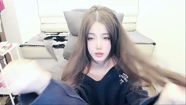 bbtt544 online show from January 19, 2026, 2:21 pm