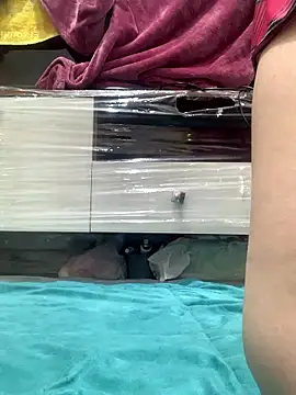 abyusif101099 online show from January 8, 2026, 12:07 pm