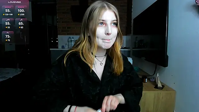 Snapshot of princessaalicc chatting on March 7, 2025, 4:00 pm princessaalicc online show from March 7, 2025, 4:00 pm