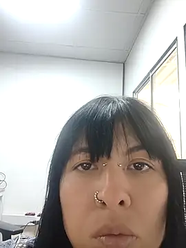 Snapshot of maria_lasexy chatting on April 1, 2026, 2:03 pm maria lasexy online show from April 1, 2026, 2:03 pm