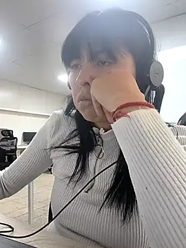 Snapshot of maria_lasexy chatting on April 8, 2026, 4:18 pm maria lasexy online show from April 8, 2026, 4:18 pm