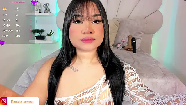 SexyValeriaa online show from July 10, 2026, 5:23 am