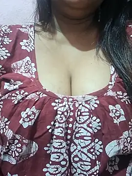 Hot-Anuska online show from February 5, 2026, 6:12 pm