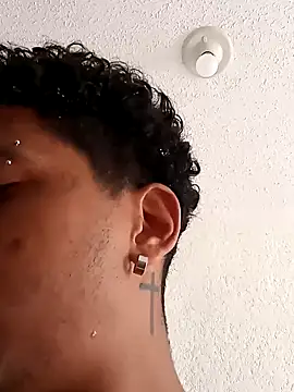 gugao666 online show from January 17, 2025, 10:44 am