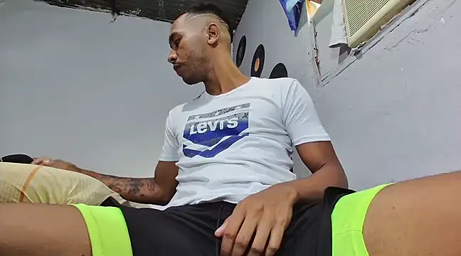 jeffblack2 online show from February 13, 2025, 1:26 pm