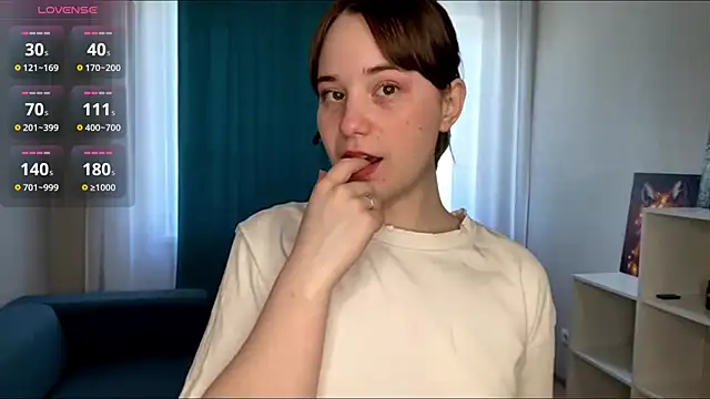 Snapshot of EditaBumford chatting on May 23, 2026, 8:18 am EditaBumford online show from May 23, 2026, 8:18 am