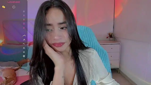 Snapshot of misscassidy_ chatting on February 1, 2026, 12:42 am misscassidy online show from February 1, 2026, 12:42 am