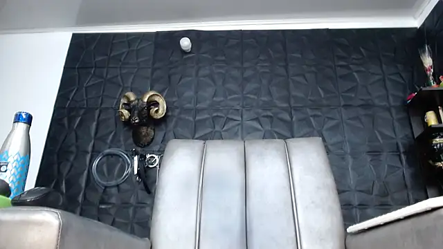 Hanna Fox 69 online show from April 19, 2026, 10:58 am