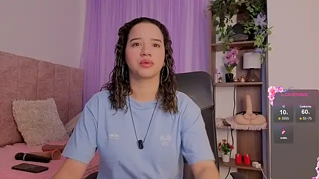 emilyrouxe online show from January 7, 2026, 2:19 pm