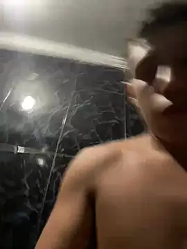 Snapshot of kauanzinhoofc chatting on February 17, 2025, 10:25 pm kauanzinhoofc online show from February 17, 2025, 10:25 pm