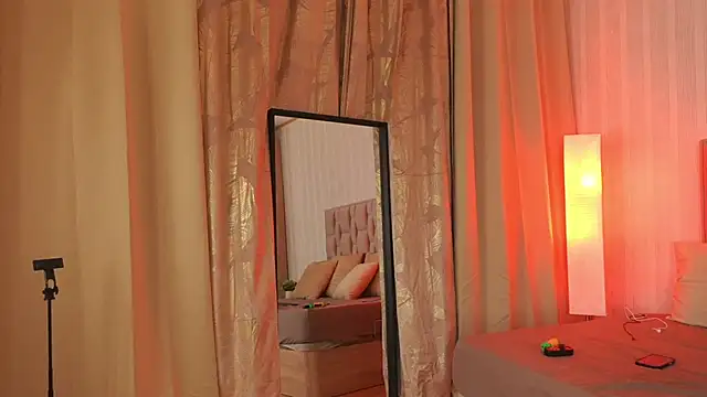 GabyRios online show from December 14, 2025, 6:23 pm