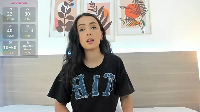 nataliiiiia online show from February 18, 2025, 11:33 am