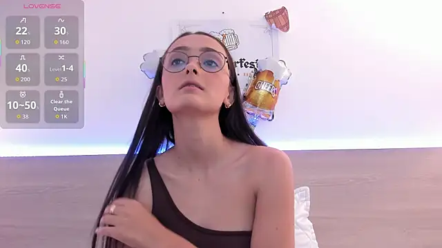 nataliiiiia online show from September 29, 2025, 12:21 pm