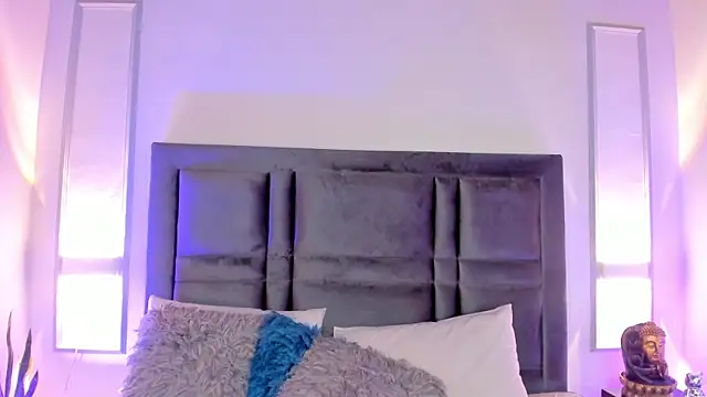 EmmaBecket2 online show from December 31, 2024, 6:59 am