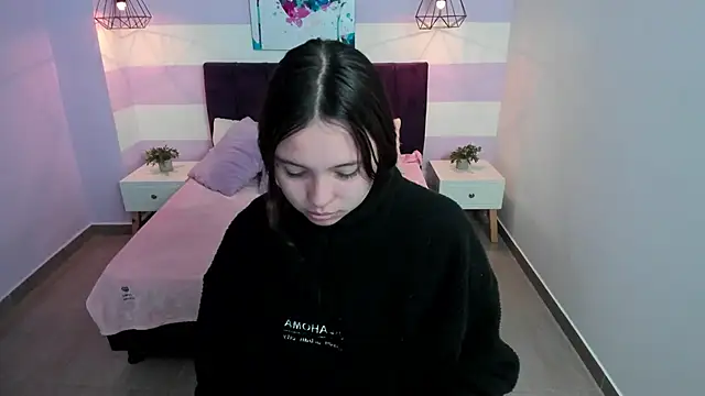 Snapshot of Carol_Pinter chatting on March 20, 2025, 12:22 pm Carol Pinter online show from March 20, 2025, 12:22 pm