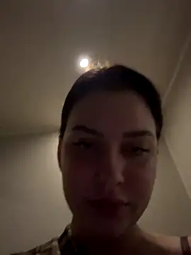 KikiWatson online show from October 10, 2025, 5:12 pm