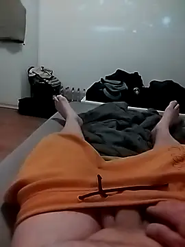 Snapshot of Figu-figu chatting on March 24, 2026, 7:41 pm Figu-figu online show from March 24, 2026, 7:41 pm