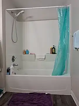 thatonespicychick online show from January 20, 2025, 5:48 pm