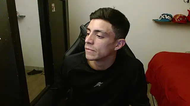 kv   xxx  online show from November 12, 2025, 10:41 pm