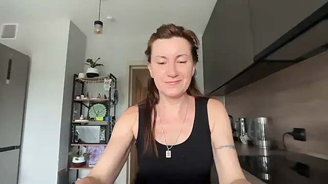Snapshot of jainesummer chatting on July 9, 2026, 10:19 am jainesummer online show from July 9, 2026, 10:19 am