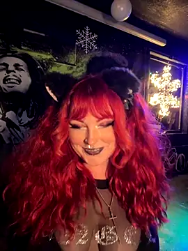 Snapshot of puffpixiee chatting on December 4, 2025, 10:40 pm puffpixiee online show from December 4, 2025, 10:40 pm