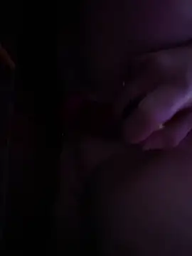 sluttysmiley online show from December 21, 2025, 5:25 am